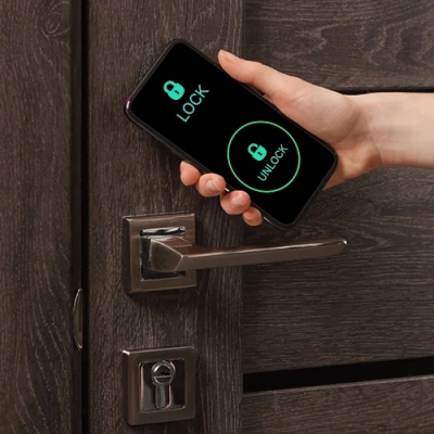 Cedar Rapids vivint connected smart lock